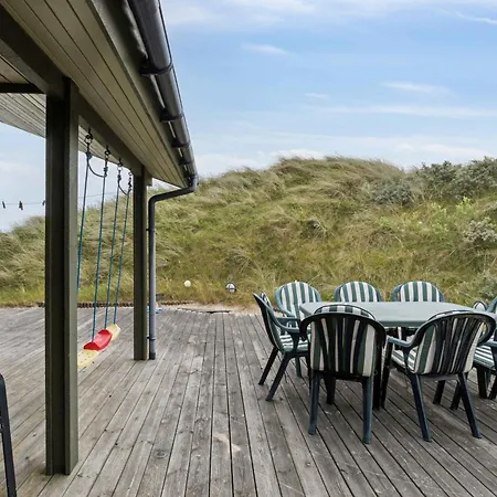 Summerhouse In Peaceful Surroundings