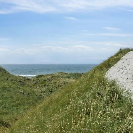 Summerhouse In Peaceful Surroundings *