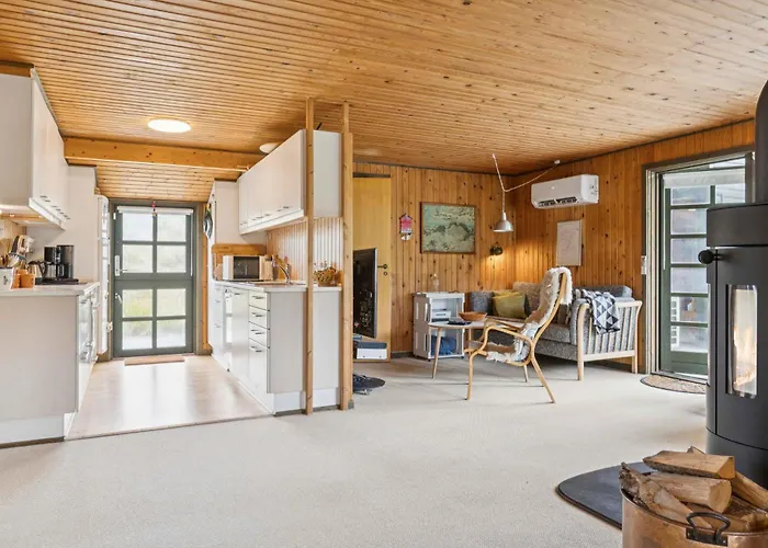 Summerhouse In Peaceful Surroundings * Pandrup