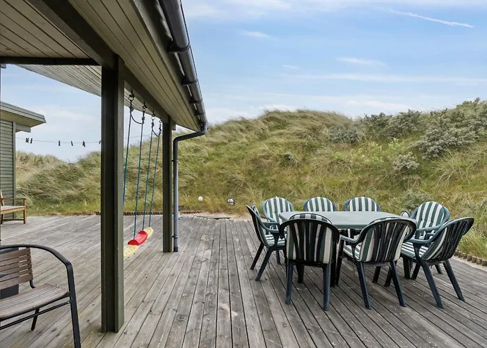 Summerhouse In Peaceful Surroundings