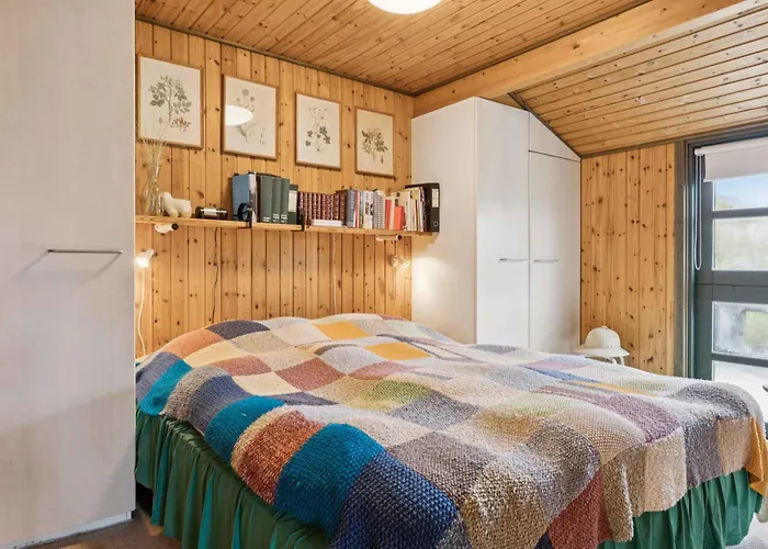 Summerhouse In Peaceful Surroundings Сasa de vacaciones