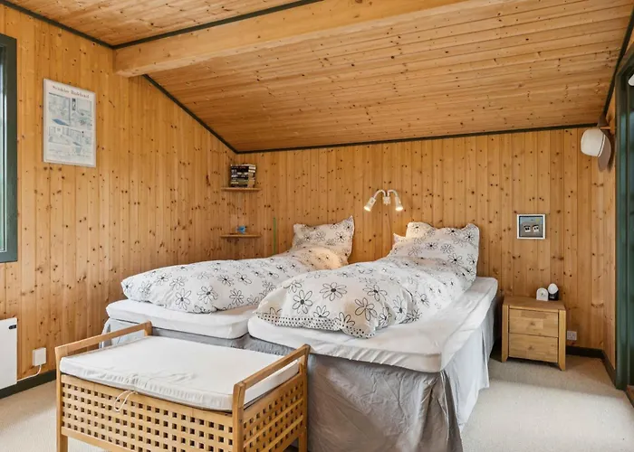 Summerhouse In Peaceful Surroundings Дом отдыха